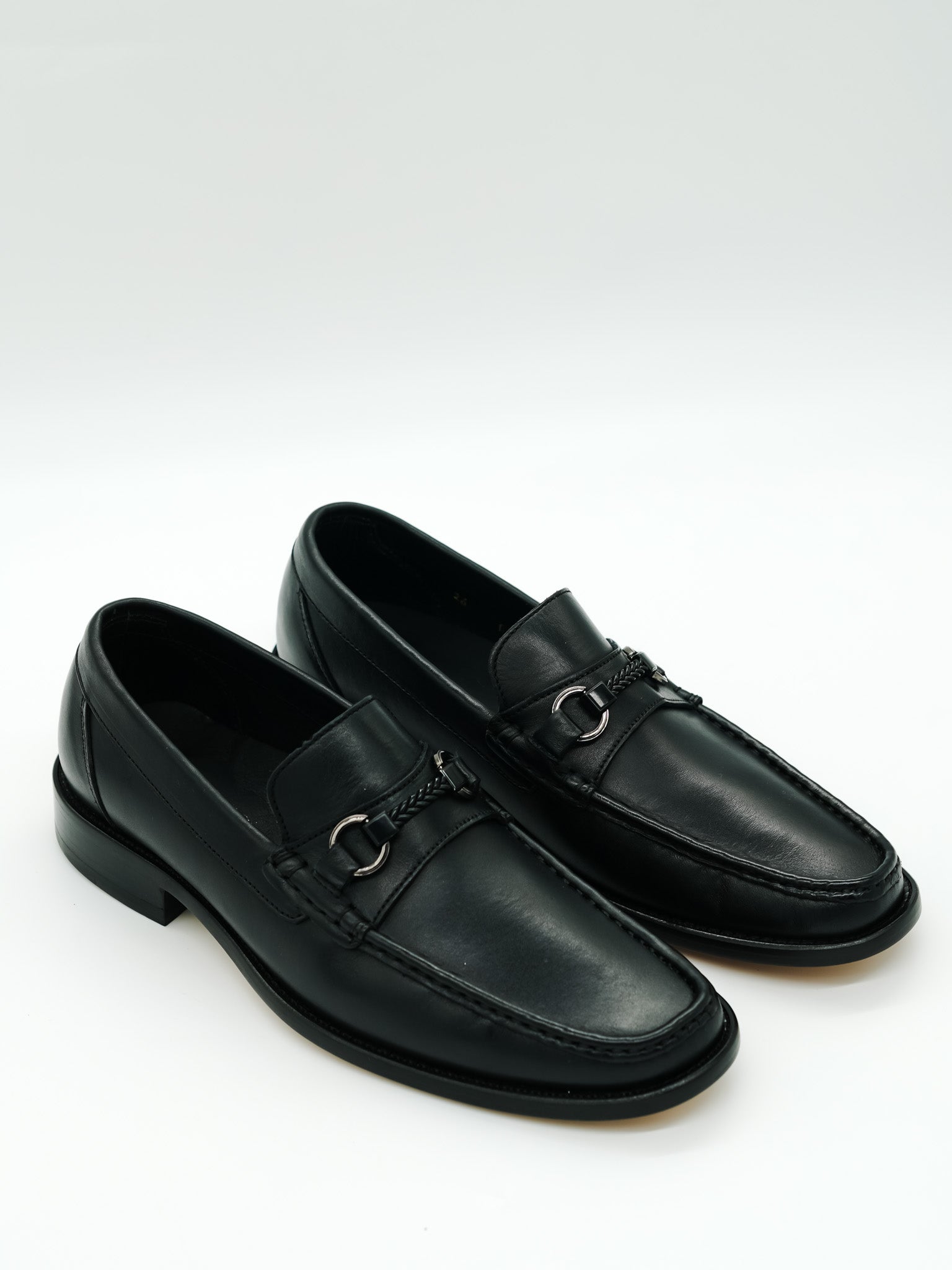 Loafer 1203 Herraje Negro