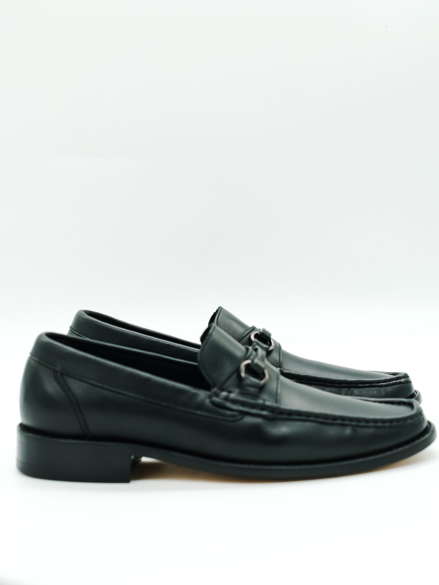 Loafer 1203 Herraje Negro